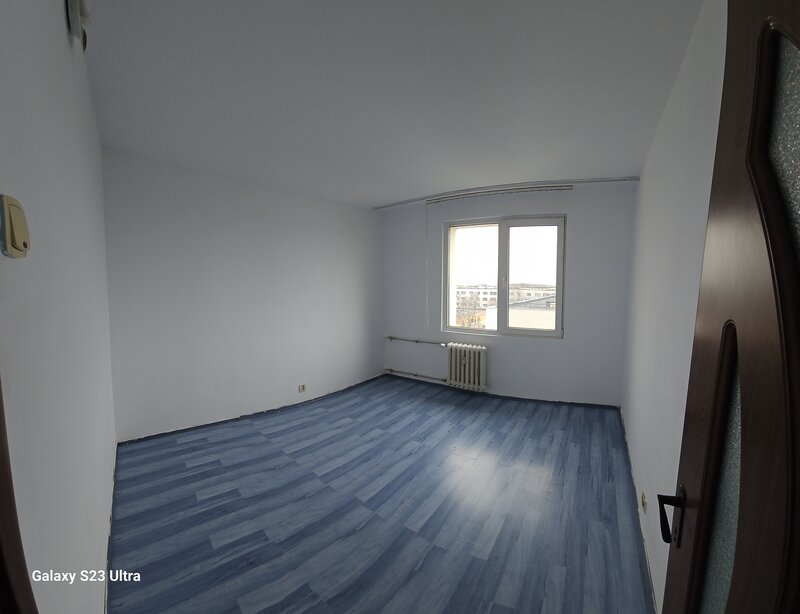 Titan, Metrou 1 Decembrie 1918,